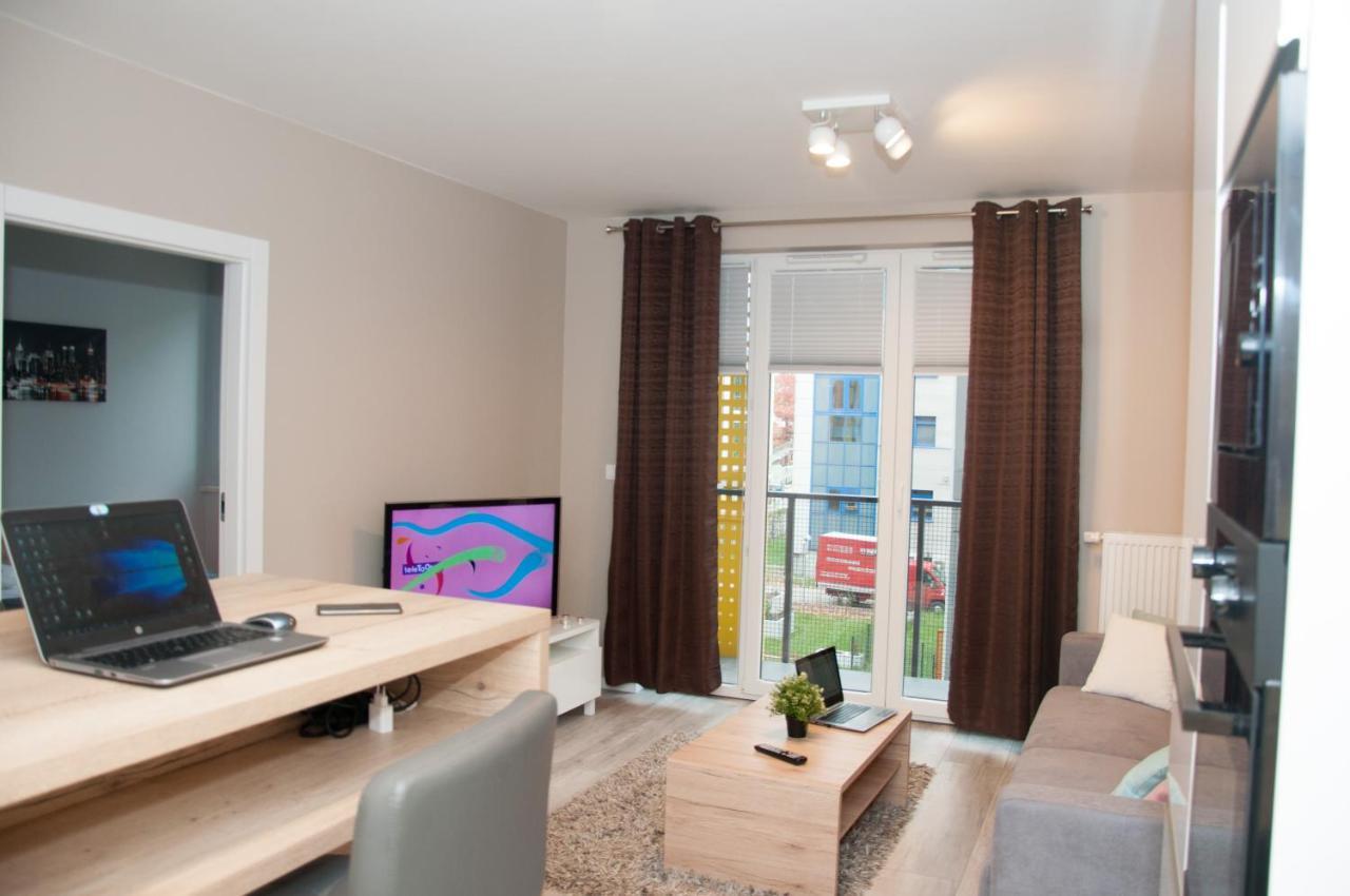 Apartament Cybernetyki Mokotow Warsaw Luaran gambar